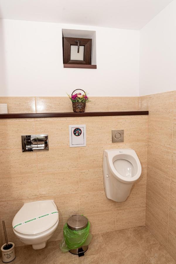 K'Raman Hotel Ramnicu Valcea Bagian luar foto